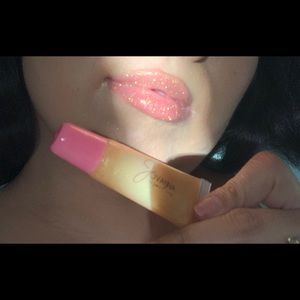 Clear gold glitter lipgloss